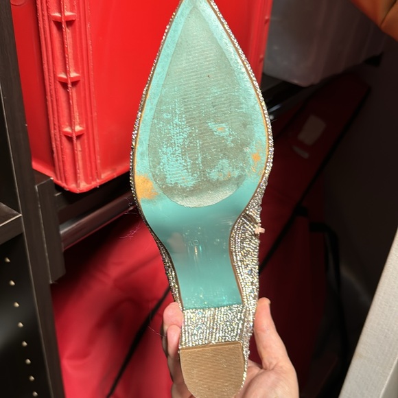 Size 10, Betsy Johnson sparkle boots worn three times - Picture 3 of 5